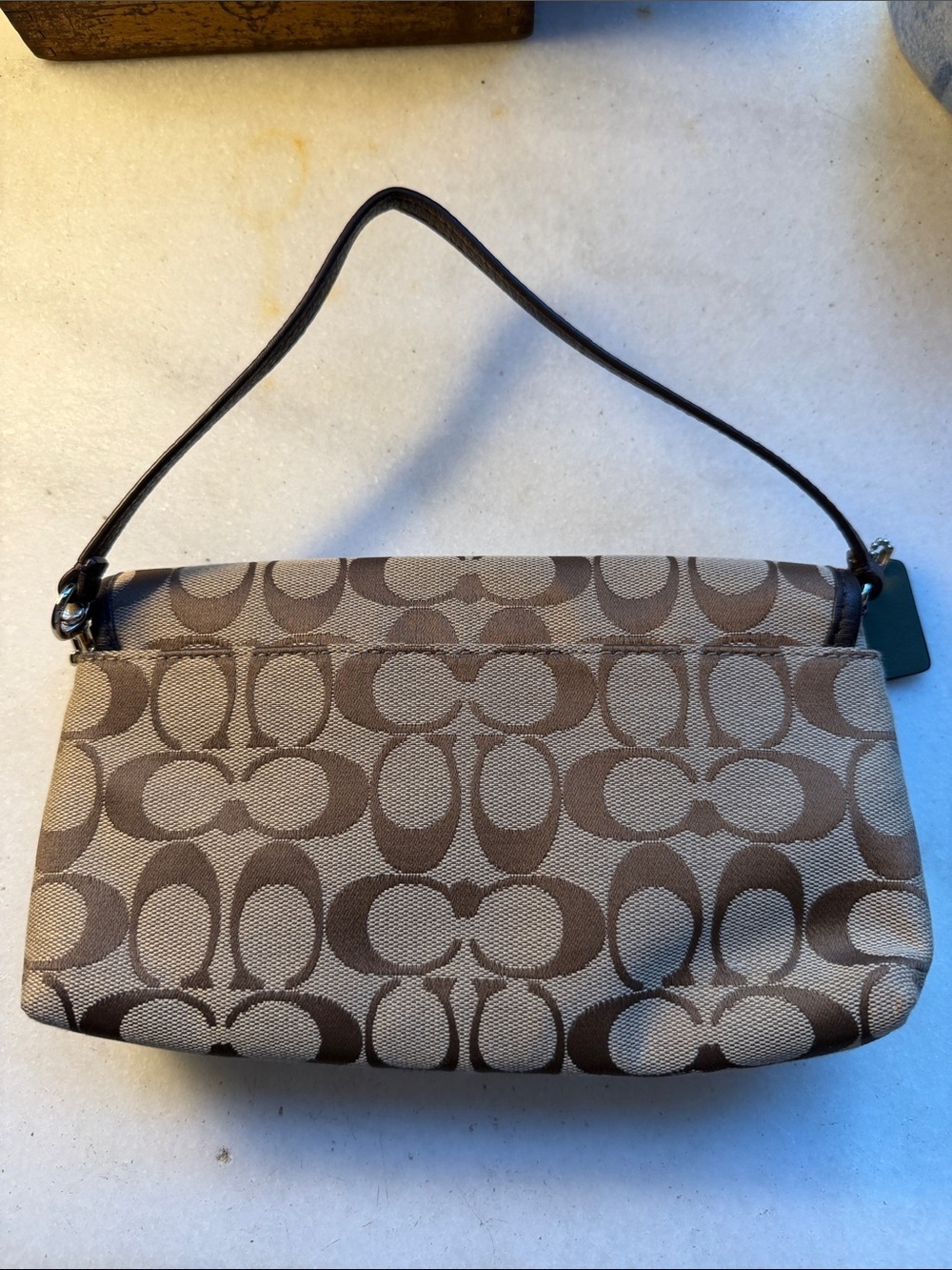 Coach Turn-lock Mini/Wristlet - Picture 6 of 8